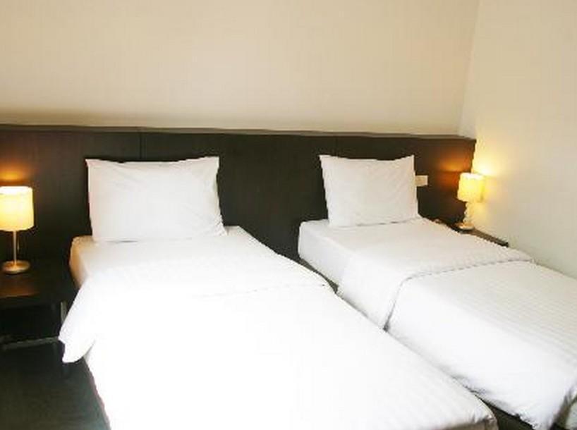 24 Inn Hotel Бангкок Экстерьер фото